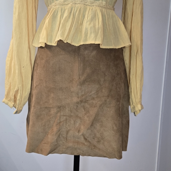 Brown Suede Western Skirt with Gold Accents! - Picture 4 of 9